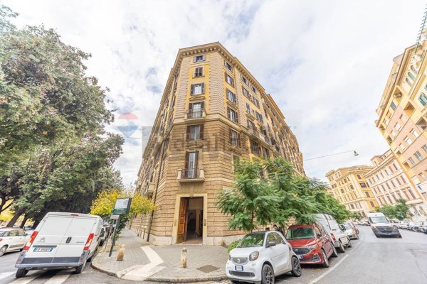 appartamento in vendita a Roma in zona Della Vittoria