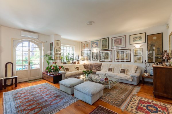 casa indipendente in vendita a Roma in zona Axa