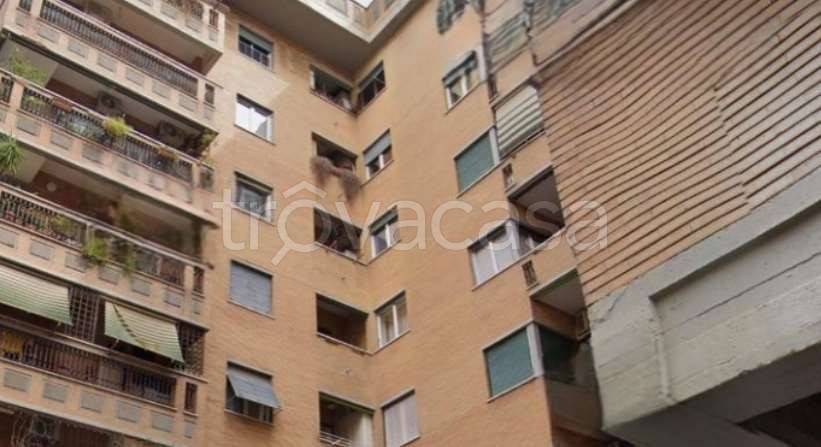 appartamento in vendita a Roma in zona Ostiense
