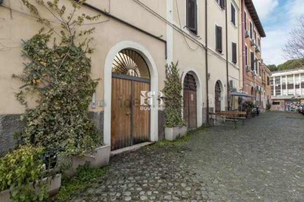 intera palazzina in vendita a Roma in zona Tiburtino