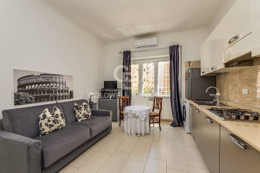 appartamento in vendita a Roma in zona Portuense