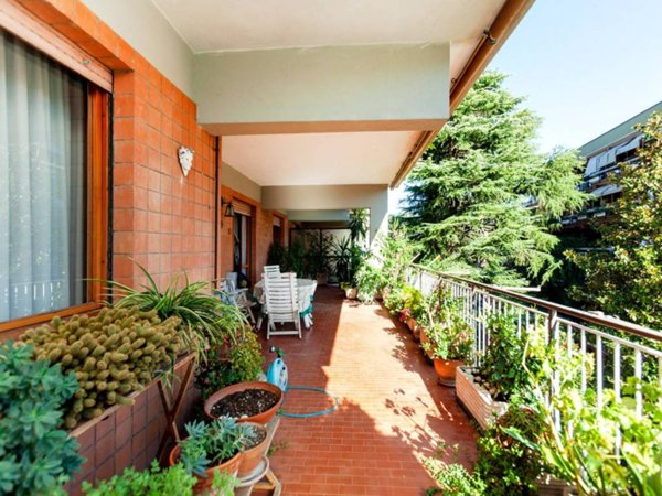 appartamento in vendita a Roma in zona Torrino