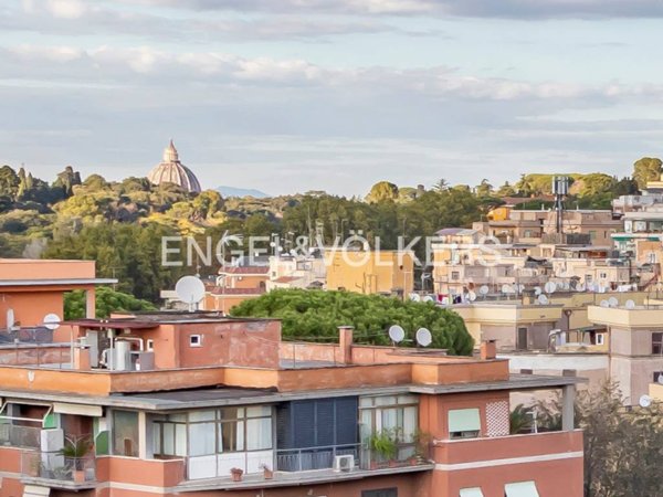 appartamento in vendita a Roma in zona Gianicolense