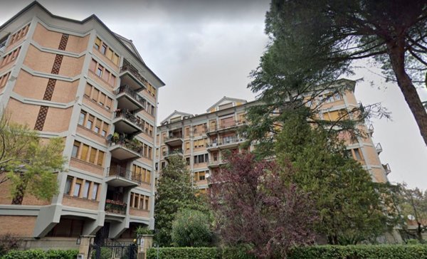 appartamento in vendita a Roma in zona Ardeatino