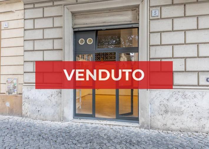 negozio in vendita a Roma in zona Rione Borgo