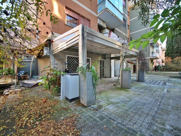 appartamento in vendita a Roma in zona Giuliano Dalmata