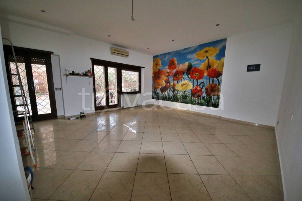 appartamento in vendita a Roma in zona Giuliano Dalmata