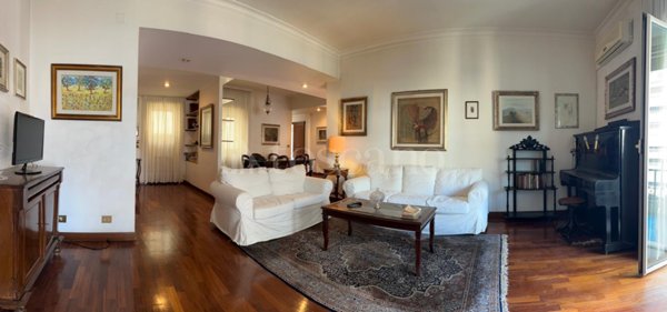 casa indipendente in vendita a Roma