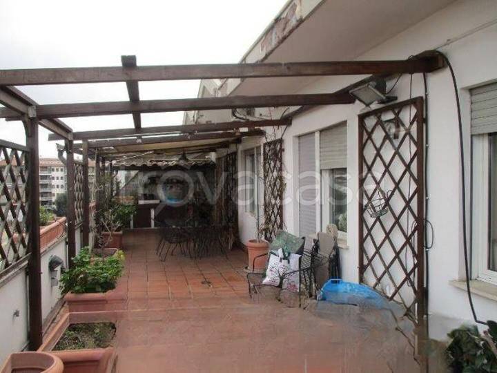 appartamento in vendita a Roma in zona Ardeatino