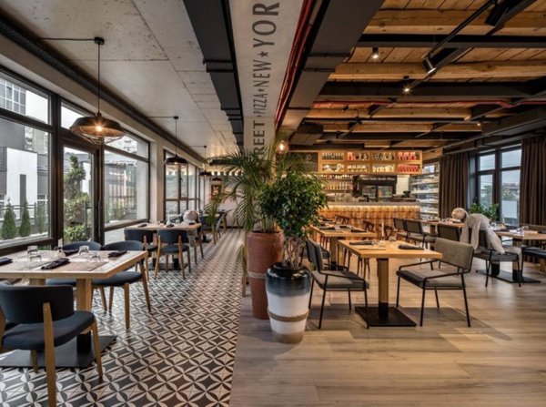 negozio in vendita a Roma in zona San Saba - Ripa