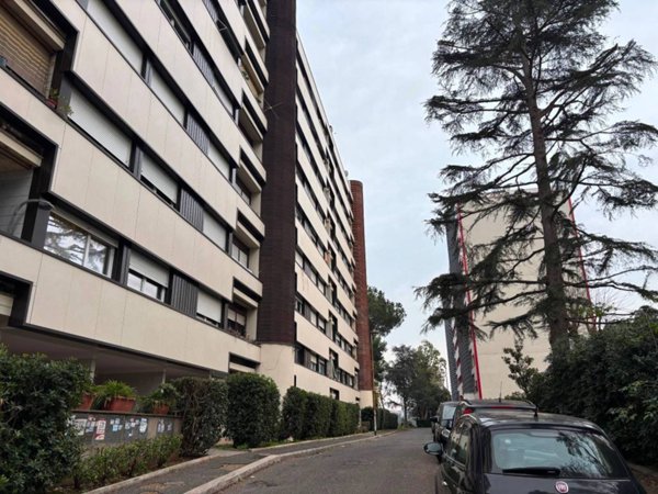 appartamento in vendita a Roma in zona Torrino