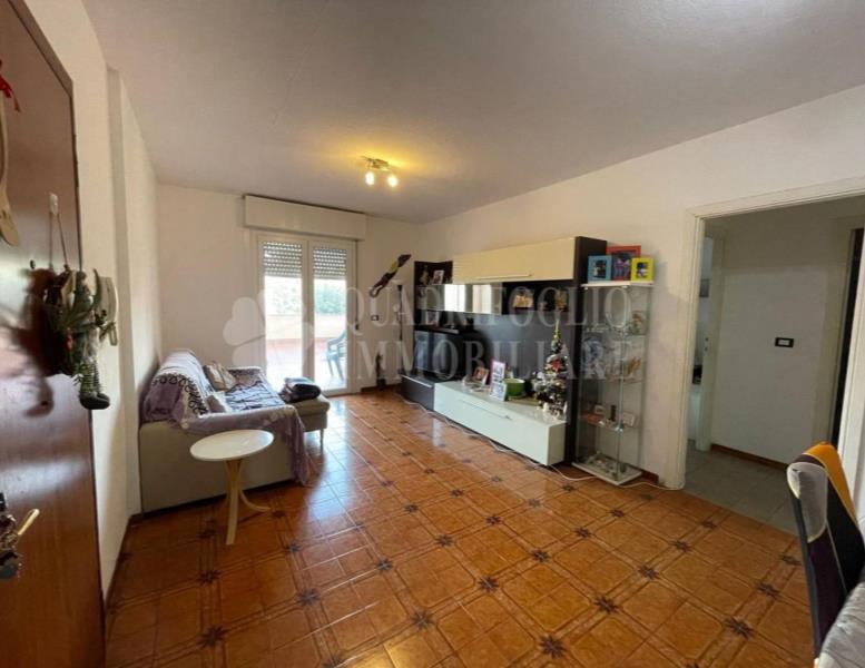 appartamento in vendita a Roma in zona Torre Angela