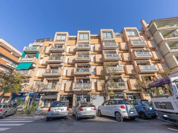 appartamento in vendita a Roma in zona Ostia