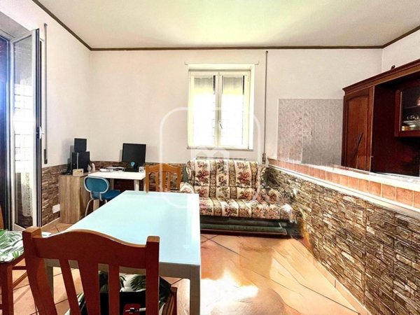 appartamento in vendita a Roma in zona Castelverde