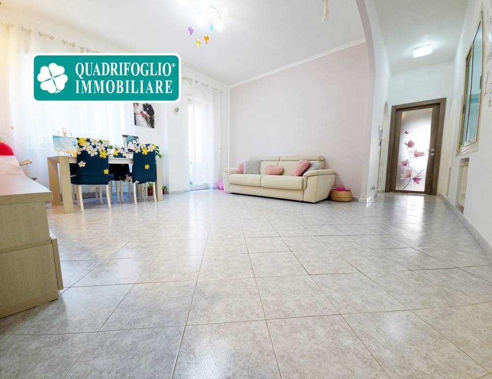 appartamento in vendita a Roma in zona Ostia