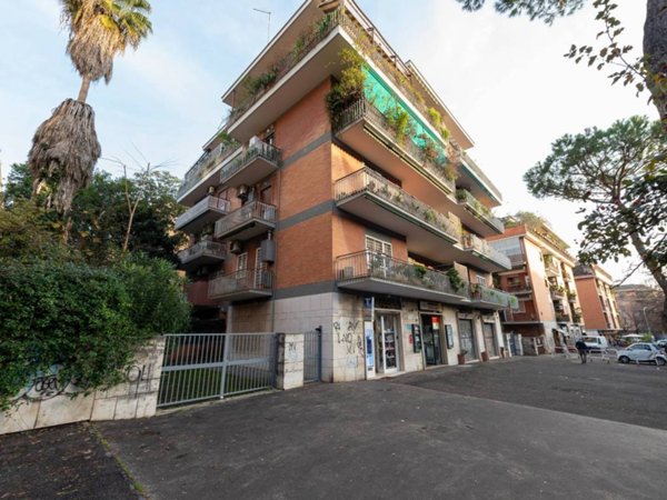 appartamento in vendita a Roma in zona Gianicolense