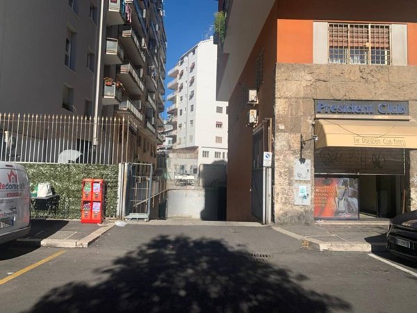 negozio in vendita a Roma in zona Trieste