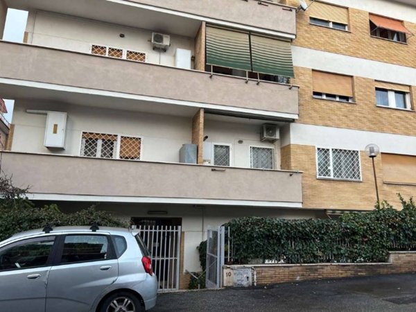 appartamento in vendita a Roma in zona Primavalle