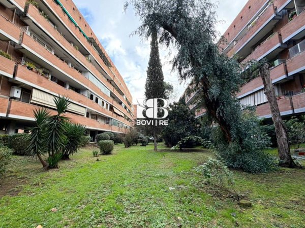appartamento in vendita a Roma in zona Torrino