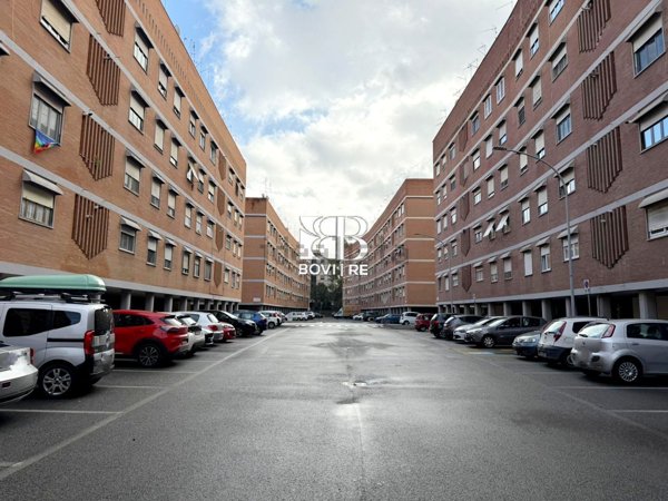 appartamento in vendita a Roma in zona Torrino