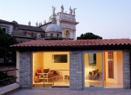 appartamento in vendita a Roma in zona Appio Latino