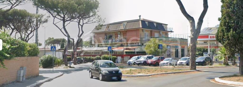 appartamento in vendita a Roma in zona Casal Palocco