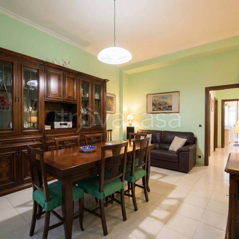 appartamento in vendita a Roma in zona Appio Latino