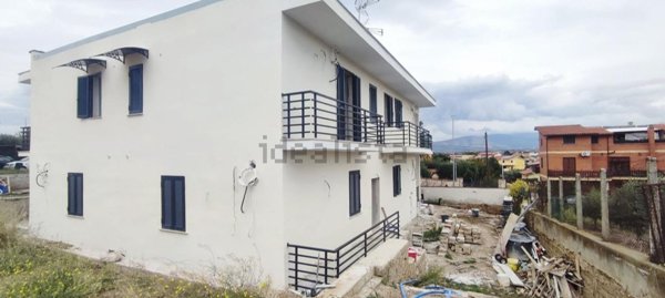 casa indipendente in vendita a Roma in zona Castelverde