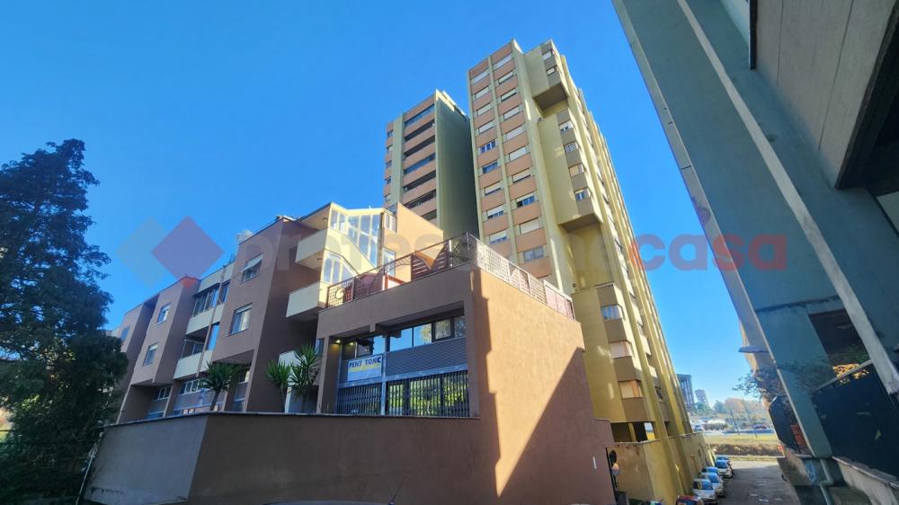 locale di sgombero in vendita a Roma in zona Ostiense