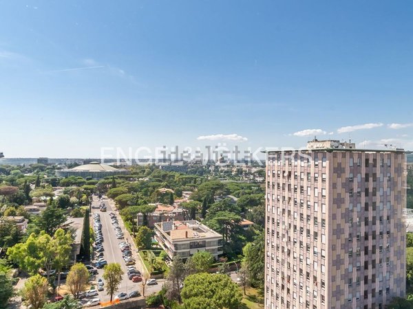 attico in vendita a Roma in zona EUR