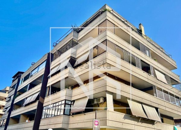 appartamento in vendita a Roma in zona Ponte di Nona