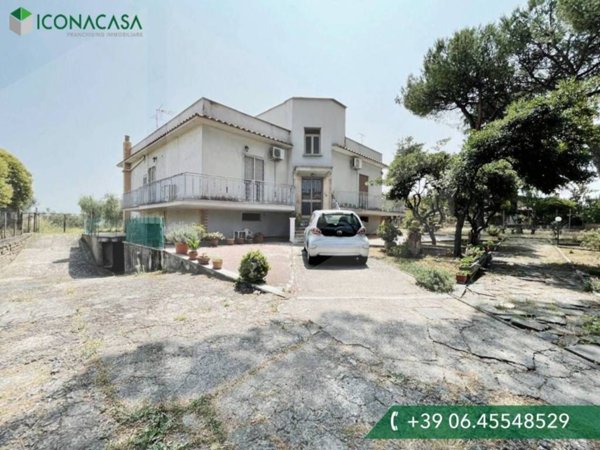 casa indipendente in vendita a Roma in zona Ponte di Nona