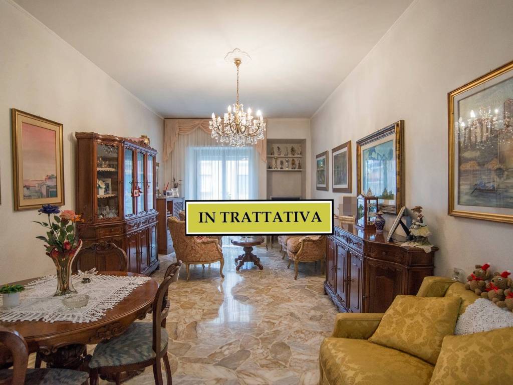 appartamento in vendita a Roma in zona Appio Latino