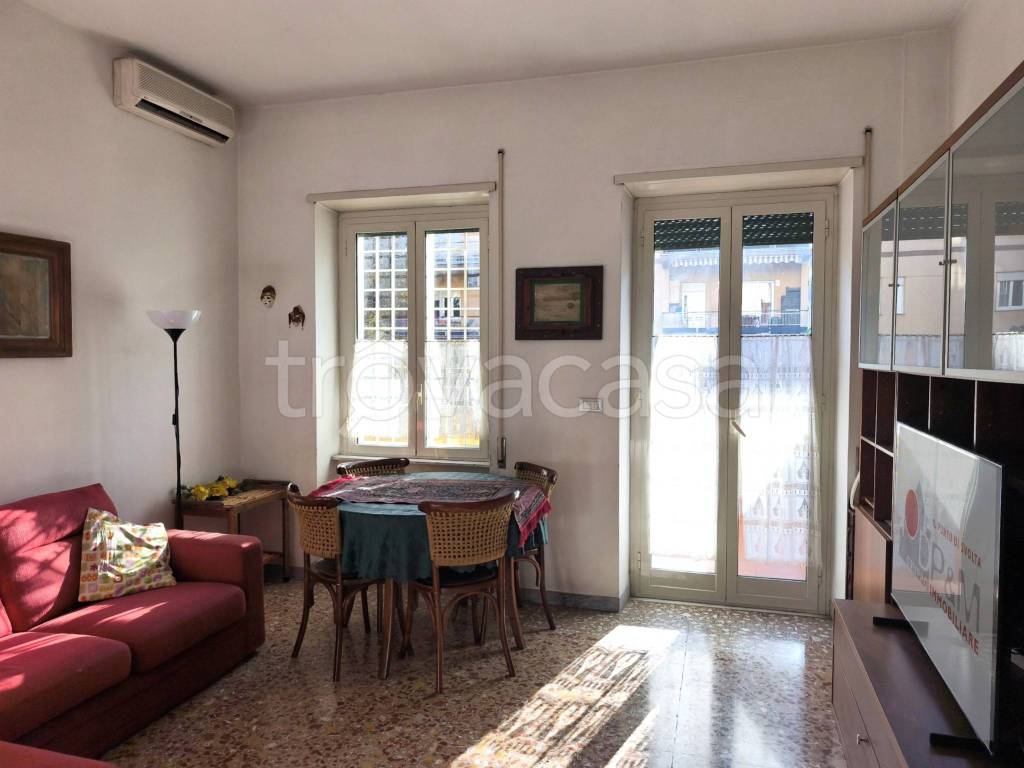 appartamento in vendita a Roma in zona Gianicolense