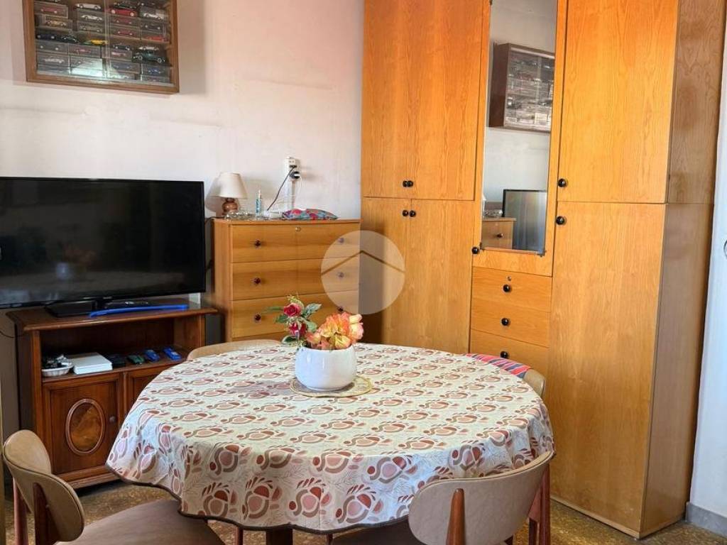 appartamento in vendita a Roma in zona Appio Latino