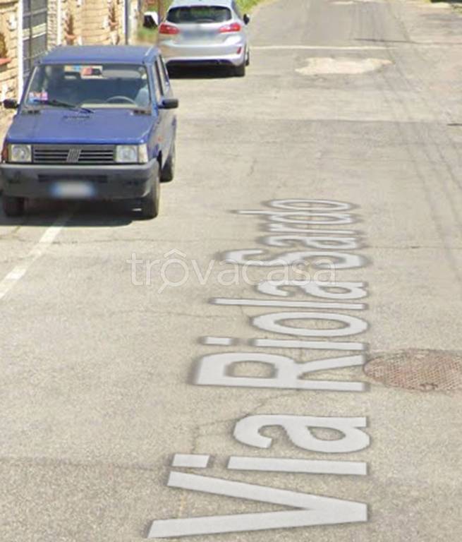 appartamento in vendita a Roma in zona Finocchio