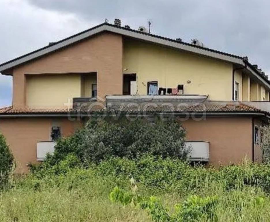 appartamento in vendita a Roma in zona Finocchio