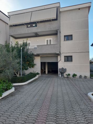 appartamento in vendita a Roma in zona Infernetto