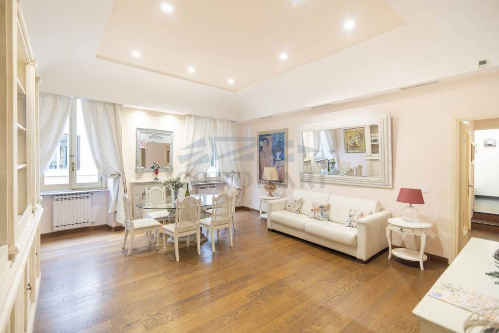 appartamento in vendita a Roma in zona Campo Marzio