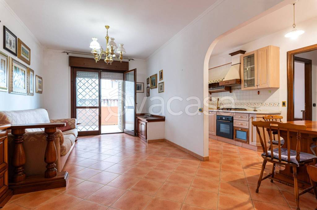 appartamento in vendita a Roma in zona Ponte di Nona