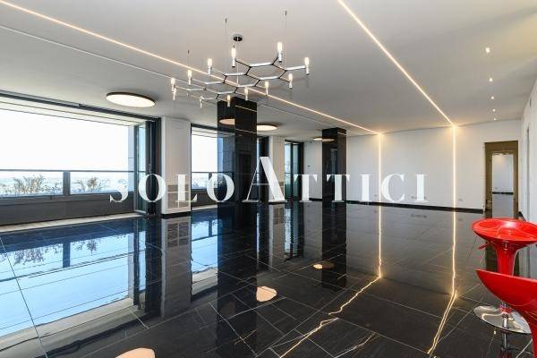 appartamento in vendita a Roma in zona Della Vittoria