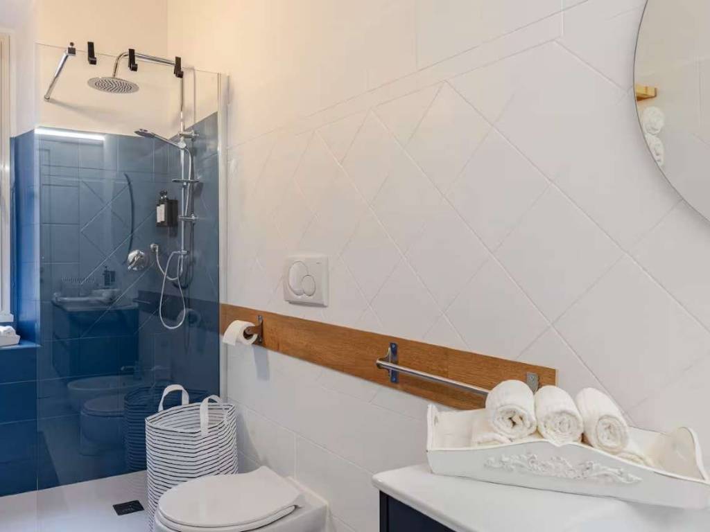 negozio in vendita a Roma in zona Rione Prati