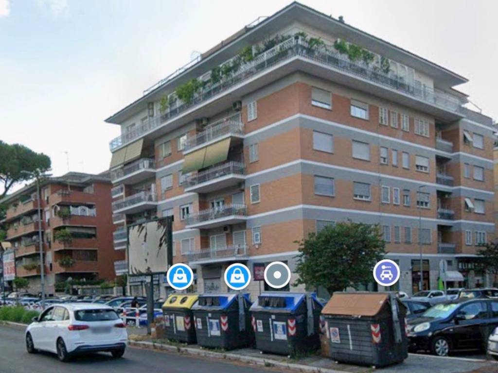 appartamento in vendita a Roma in zona Della Vittoria