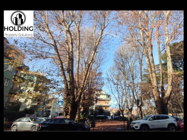 appartamento in vendita a Roma in zona Gianicolense