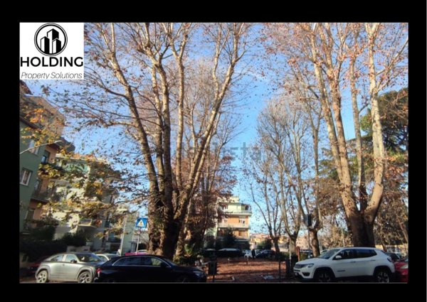 appartamento in vendita a Roma in zona Gianicolense