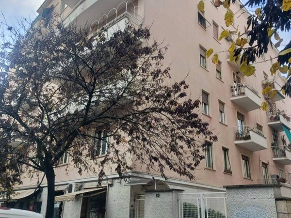 appartamento in vendita a Roma in zona Gianicolense