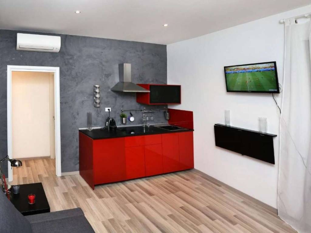 negozio in vendita a Roma in zona Ostiense