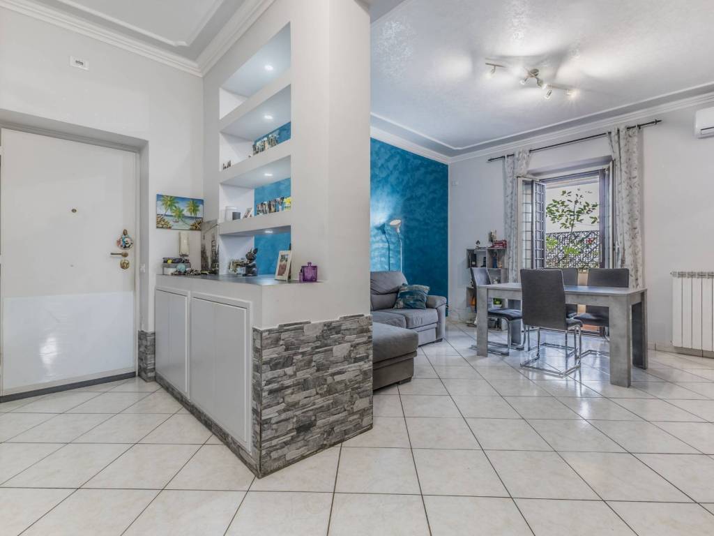 appartamento in vendita a Roma in zona Aurelio