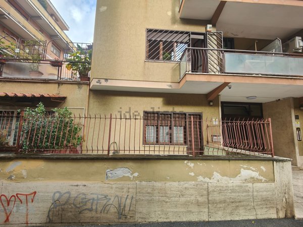 appartamento in vendita a Roma in zona Tor di Quinto