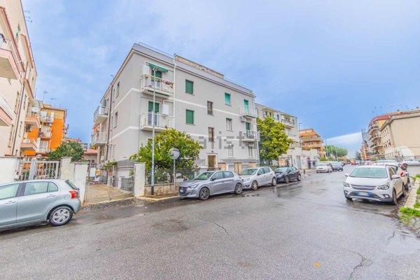 appartamento in vendita a Roma in zona Prenestino-Centocelle